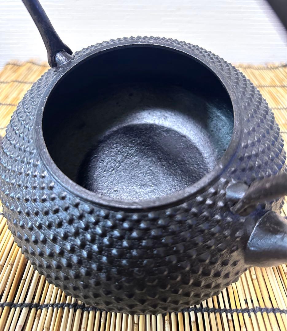 未使用品　南部成龍堂鋳造所　斎峰　及川光正造　大アラレ　南部鉄瓶　南部鉄器