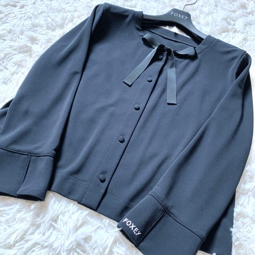 未使用級✨フォクシーニューヨーク LADY BOW カーディガン 袖ロゴ