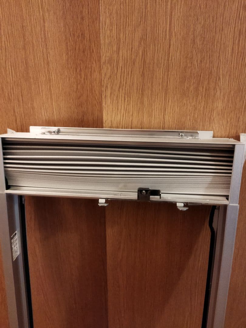 コイズミ 窓用エアコン KAW-1672 冷房専用 2017年製