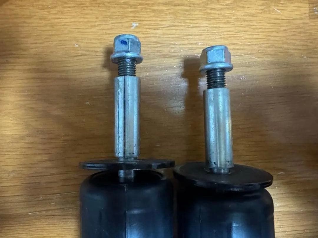 新車外し フリード GB3 純正 サスペンションキット