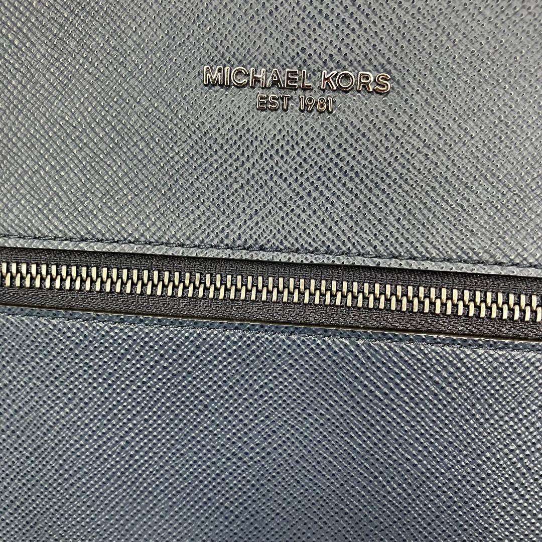 新品タグ付き　マイケルコース ショルダーバッグ メンズ レザー ブラック