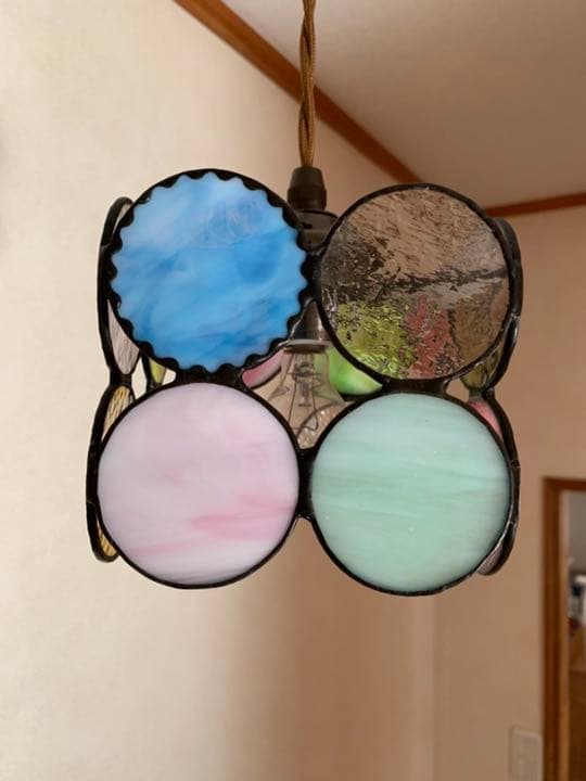 ステンドグラス　ペンダントライト