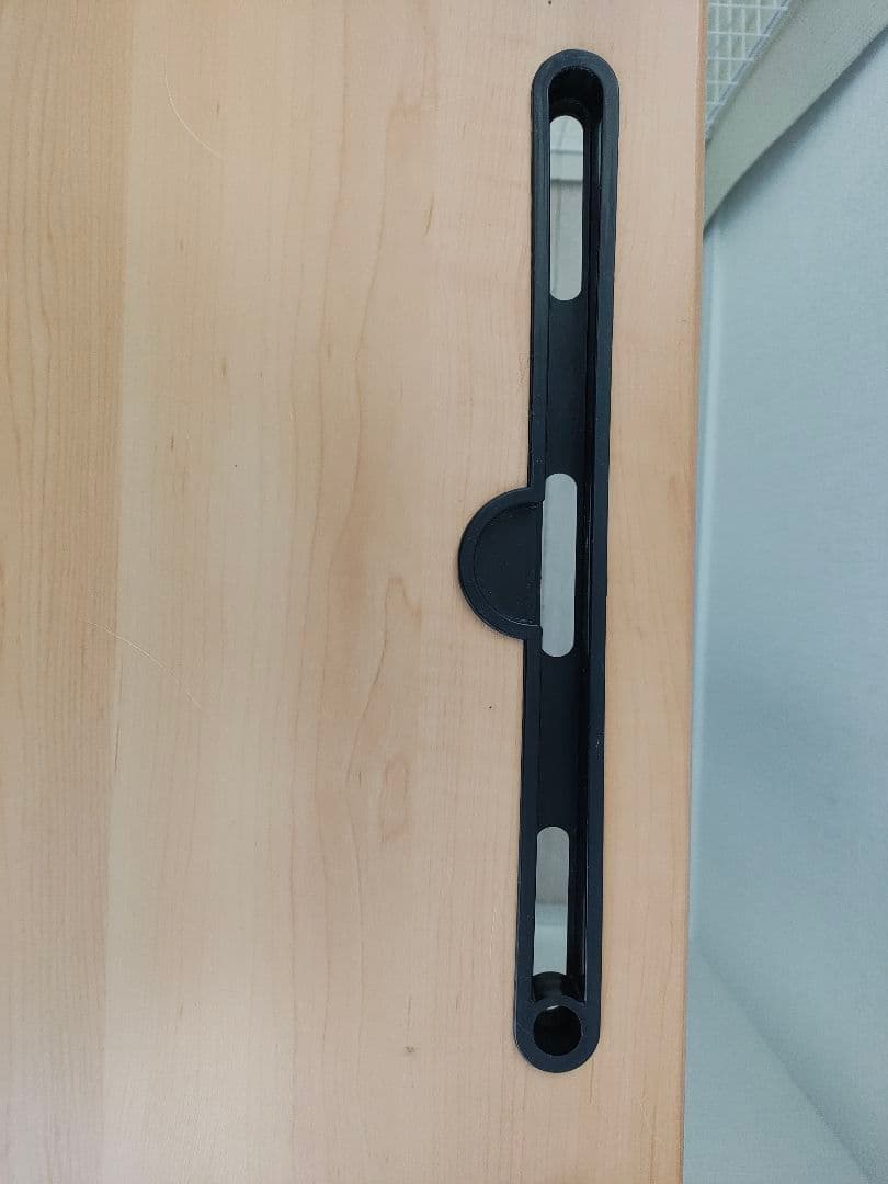 昇降可能なパソコンデスク