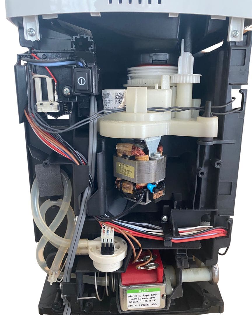 デロンギ Magnifica S エスプレッソマシン 除石灰剤付き