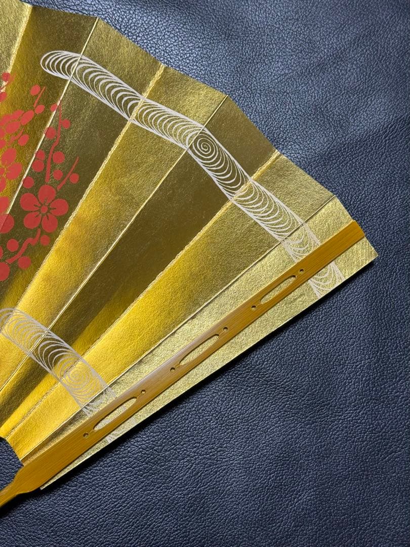 扇子　33.5cm 十松屋福井扇舗　金　観世水　紅白梅　仕舞扇　能楽　着物