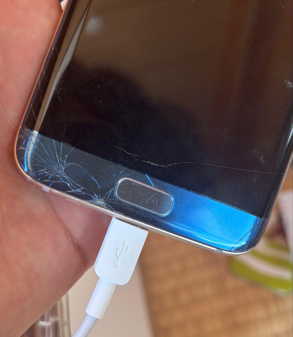 docomo Galaxy S7 edge 【SIMロック解除済み】