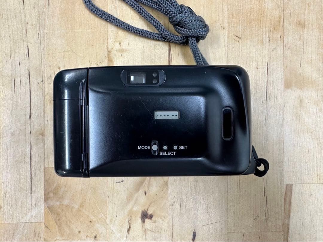 値下 Yashica Slim T コンパクトフィルムカメラ　キョーセラ