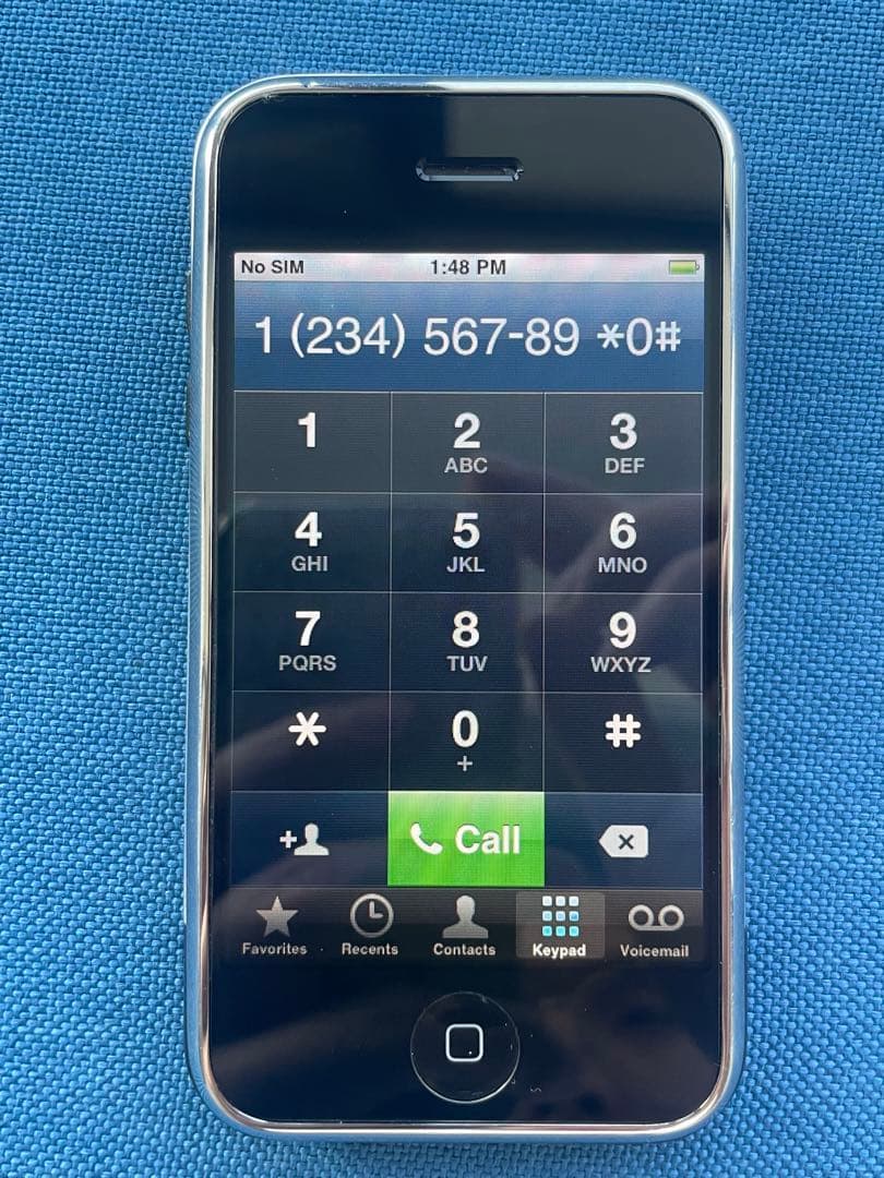 iPhone 2G 日本未発売　4GB 美品　初代　第1世代