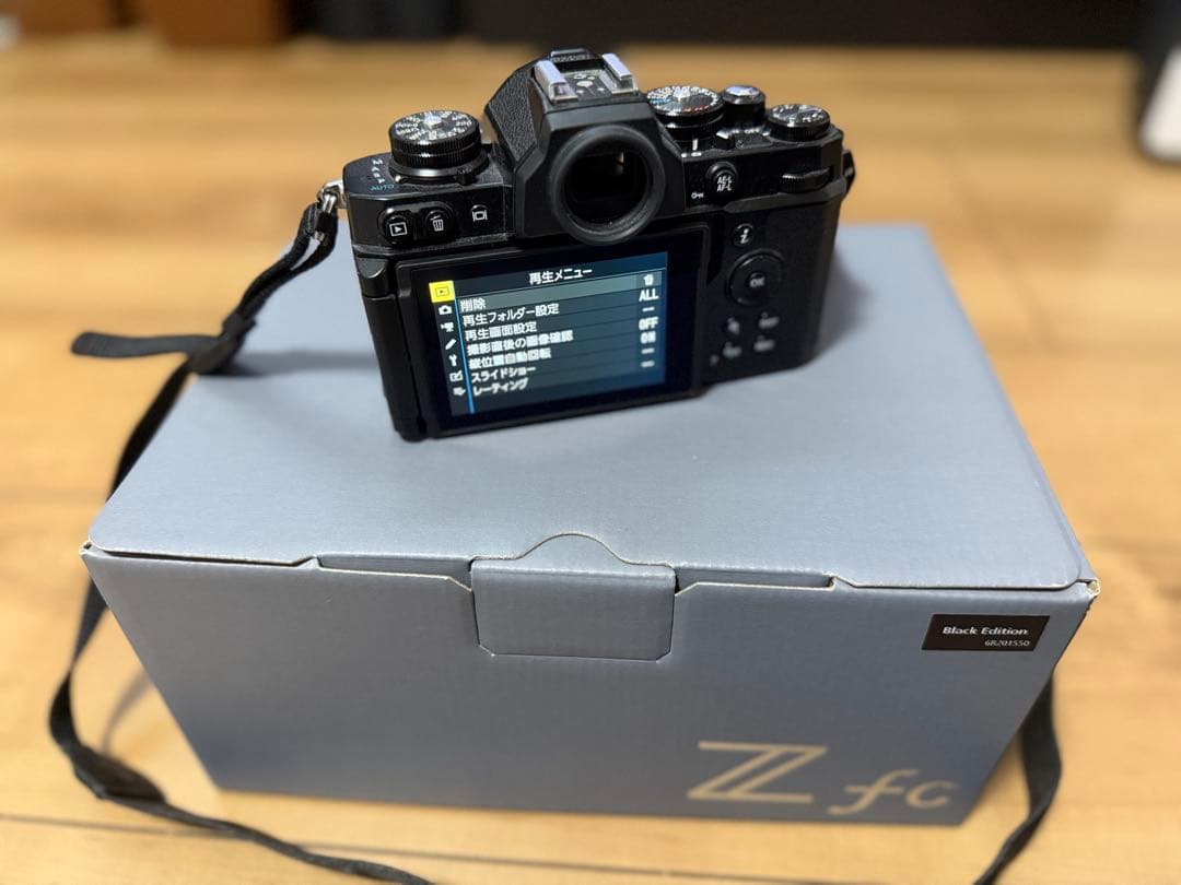 Nikon Zfc ブラック 16-50 VR レンズキット