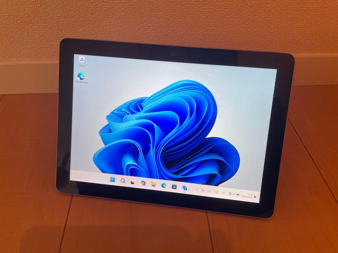 Windowsタブレット本体 Surface Go LTE Advanced KAZ-00032