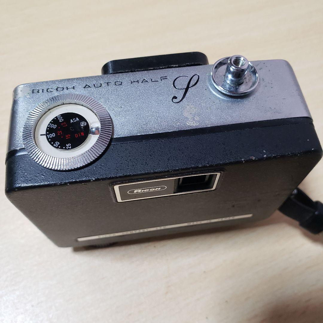 リコー1965年  レトロカメラ