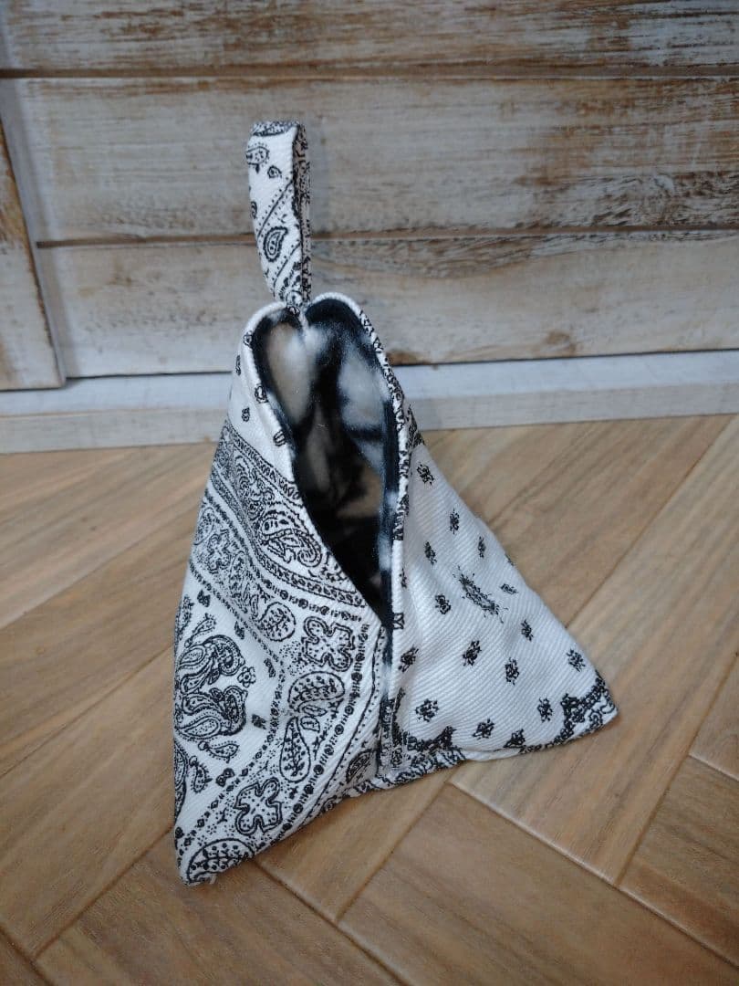 2個セット☆フクモモのさんかくなお部屋