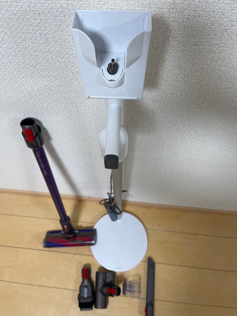 【美品】ダイソン digital slim SV18 スタンド付けエコー４2分