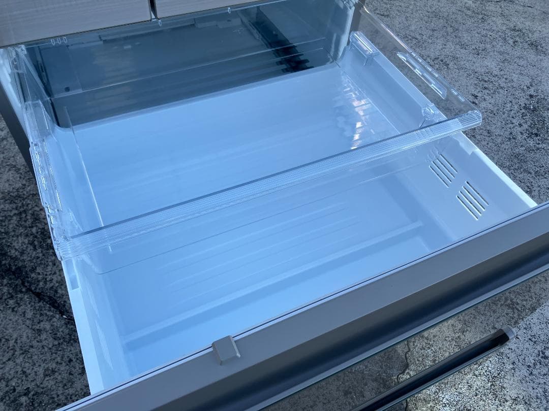 愛知岐阜/送料無料★パナソニック551L冷蔵庫　NR-F552XPV-N　17年