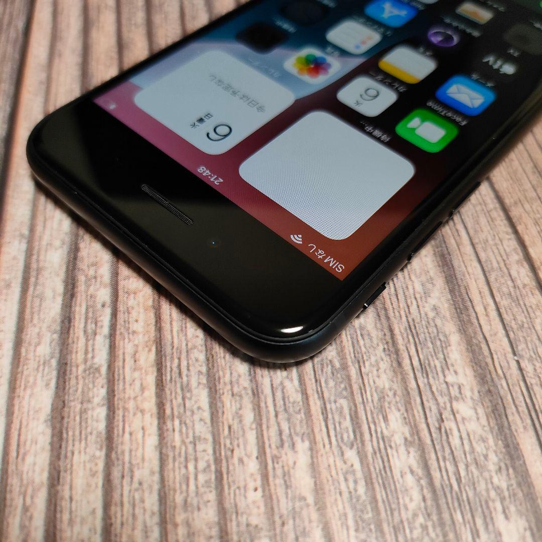 iPhone SE 第3世代 64GB 美品 バッテリー97%