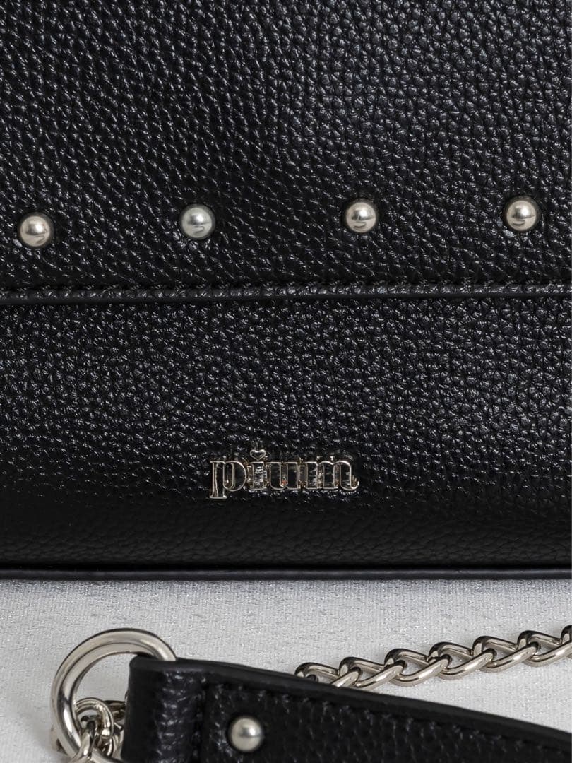 pium スカーフ付きフラップバック