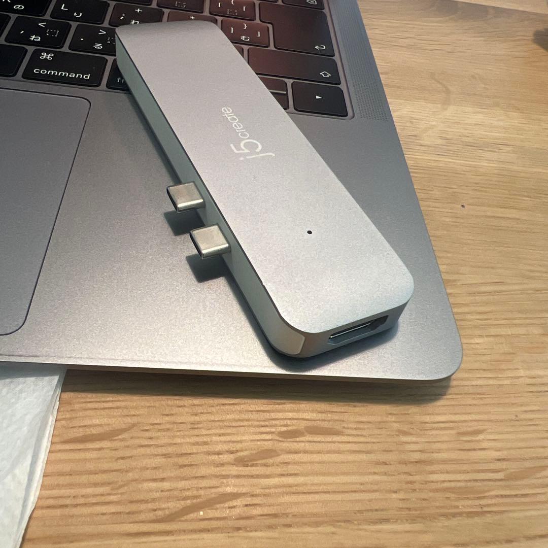 最終値下げMacBook Air 2019 13インチ256GB 充放電143回