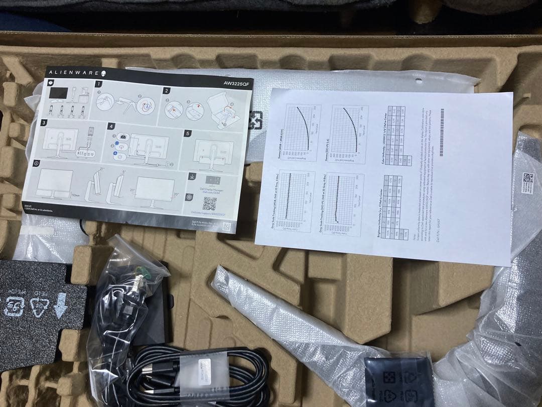 ディスプレイ・モニター本体 Alienware AW3225QF