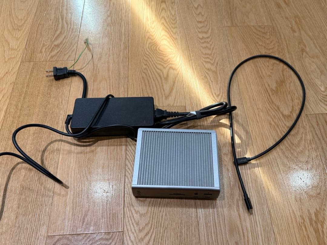 CalDigit TS4 Thunderbolt 4 ドック