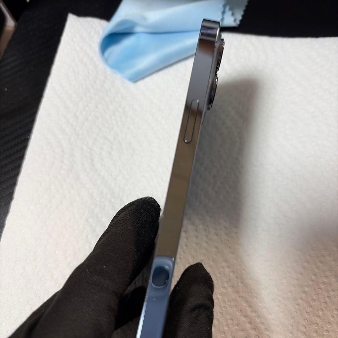 iPhone 13 Pro 本体 256gb