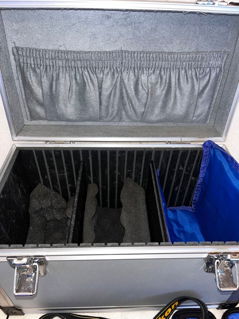 Nikon D7000・レンズ・バッテリー類・他セット