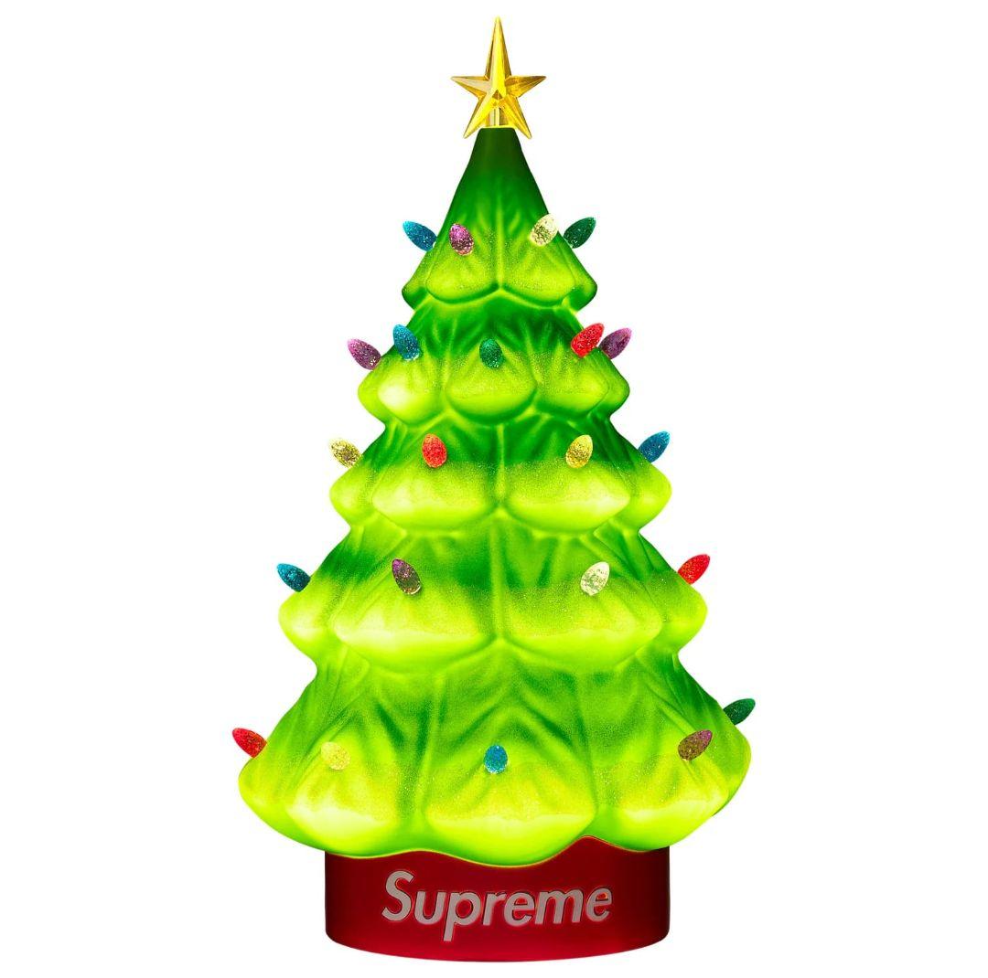 supreme 15″ Holiday Tree