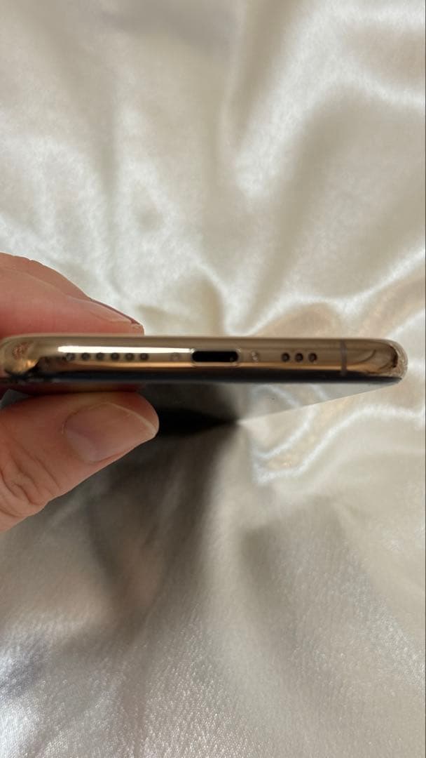 iPhone Xs ゴールド 512GB