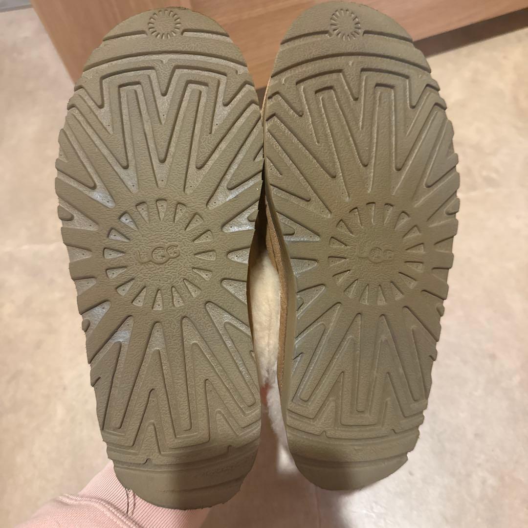 UGG disquetteブラウンスエードファームートン ブーツ スリッポン