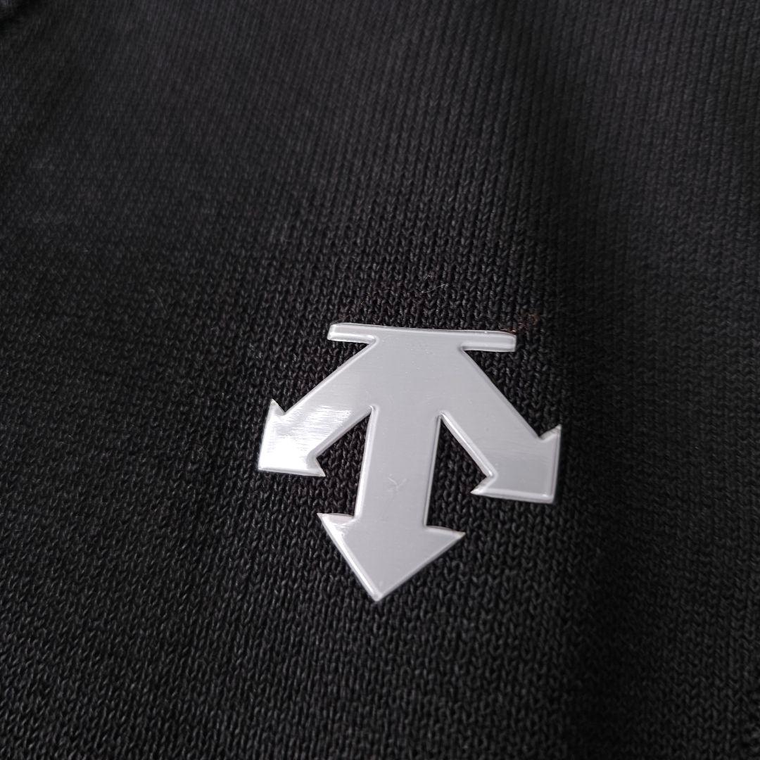 近年モデル デサントゴルフ 立体ロゴ Vネック ゴルフニットベスト 黒 L