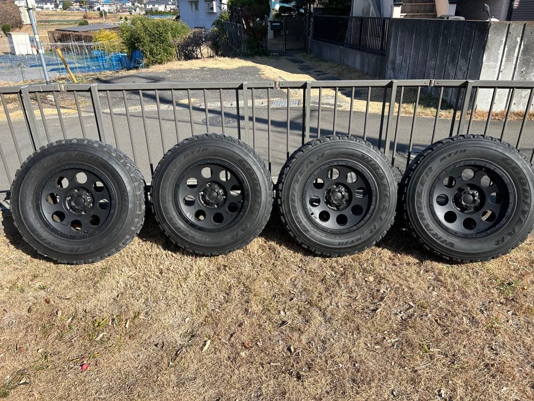 fjクルーザー グッドイヤー　16インチ　アルミ　MT ハイラックス