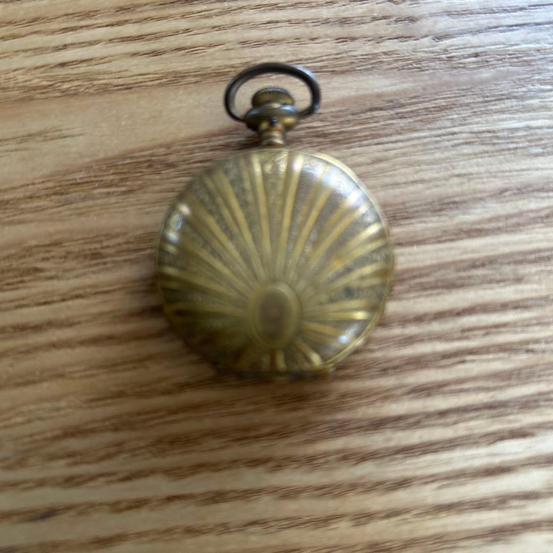 ホ*》様 ゴールドアナログ腕時計とブレスレットウォッチセット