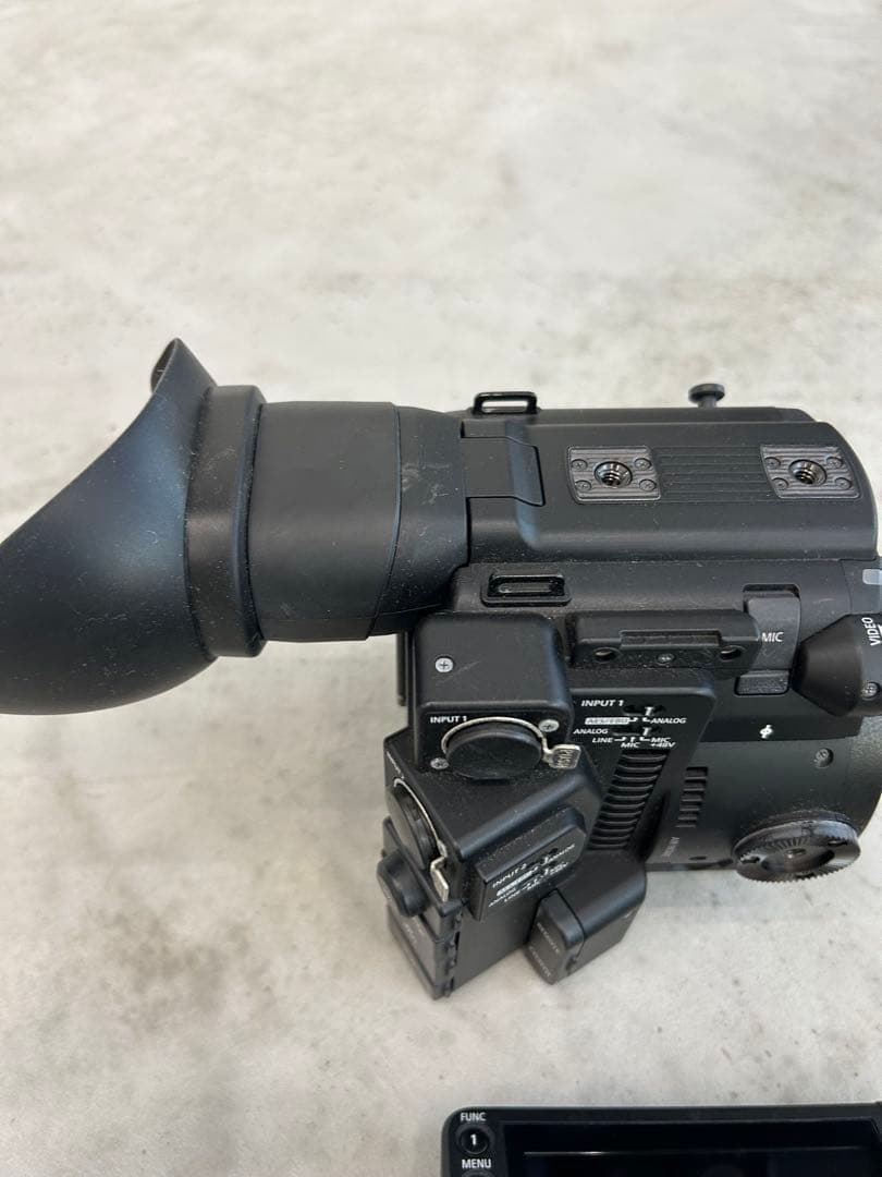 CANON C200 ボディ