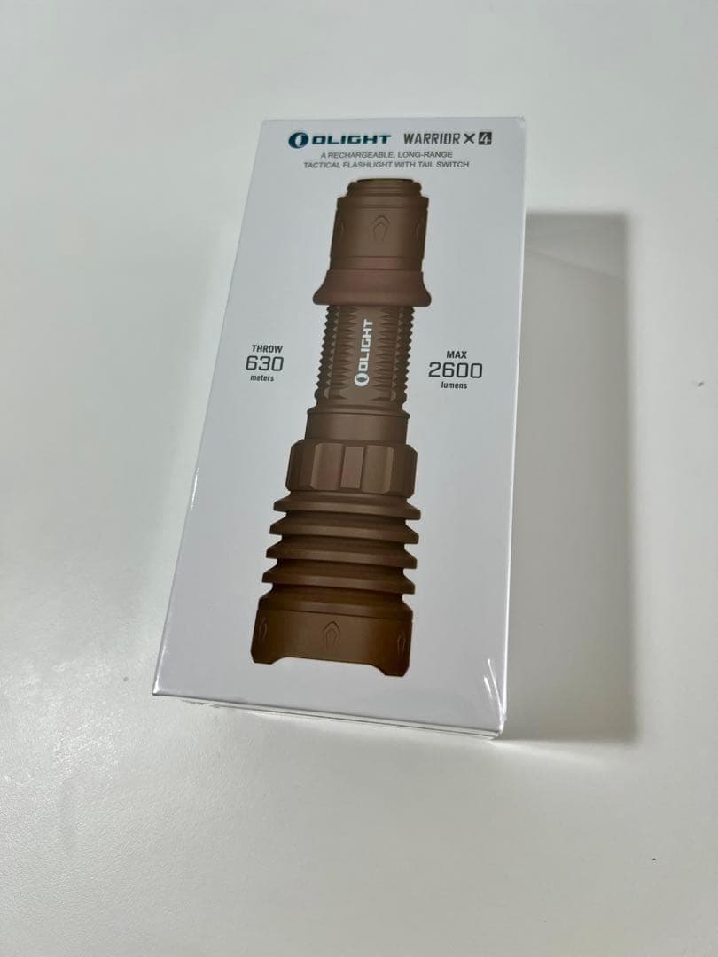 OLIGHT オーライト WARRIOR X4 懐中電灯　フラッシュライト 強力