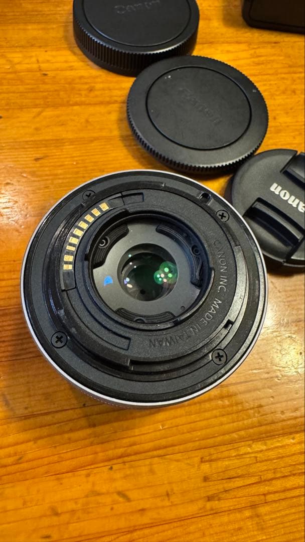 Canon EOS M100 箱付き