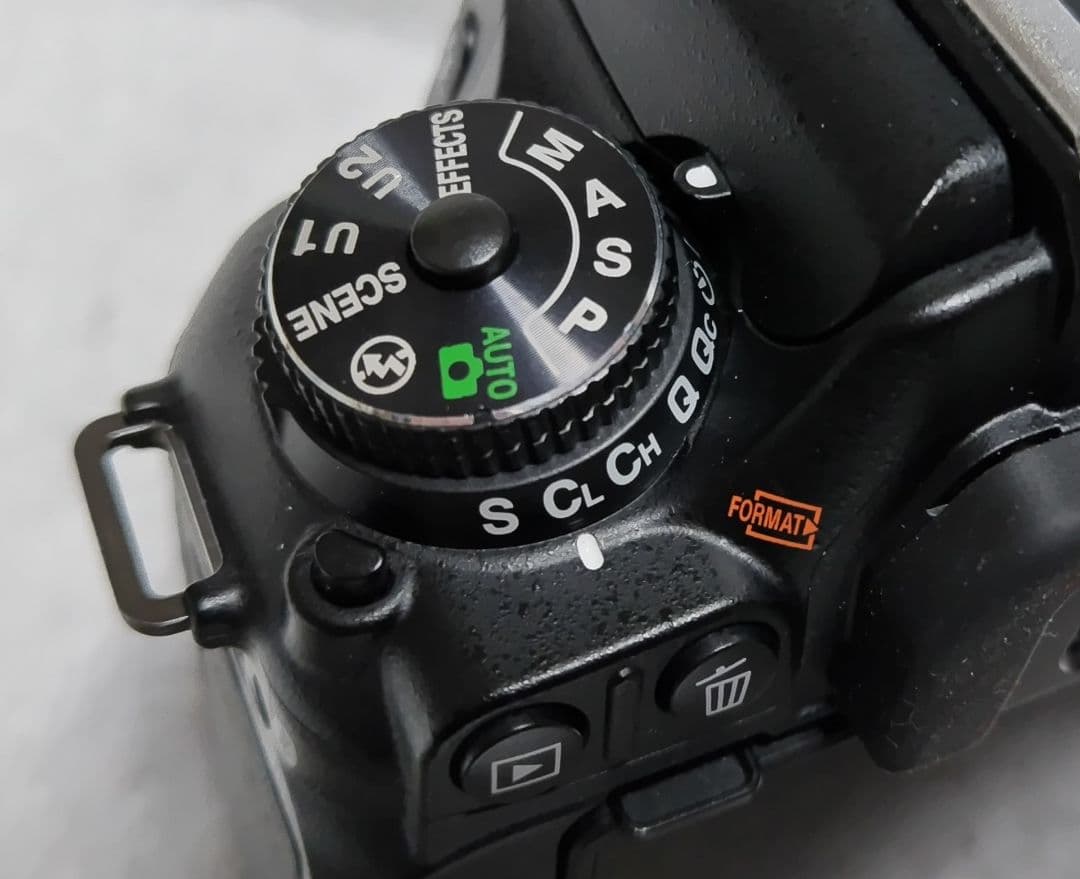 Nikon　D7500 ボディ