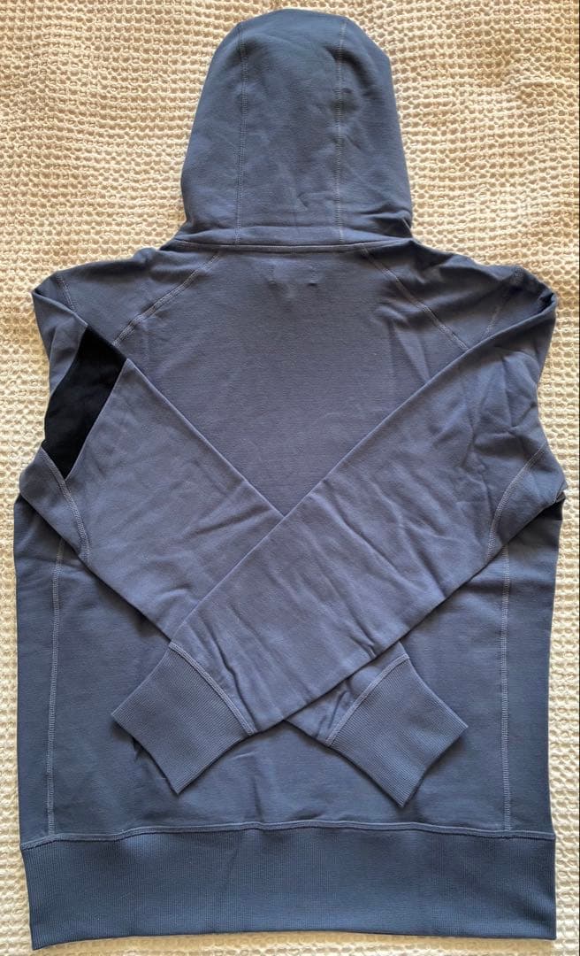 Rapha TRAILフーディー　Sサイズ