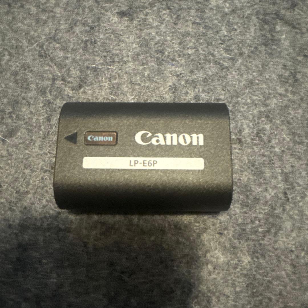 【超美品】CANON EOS R5 MARK II cfexpress B付