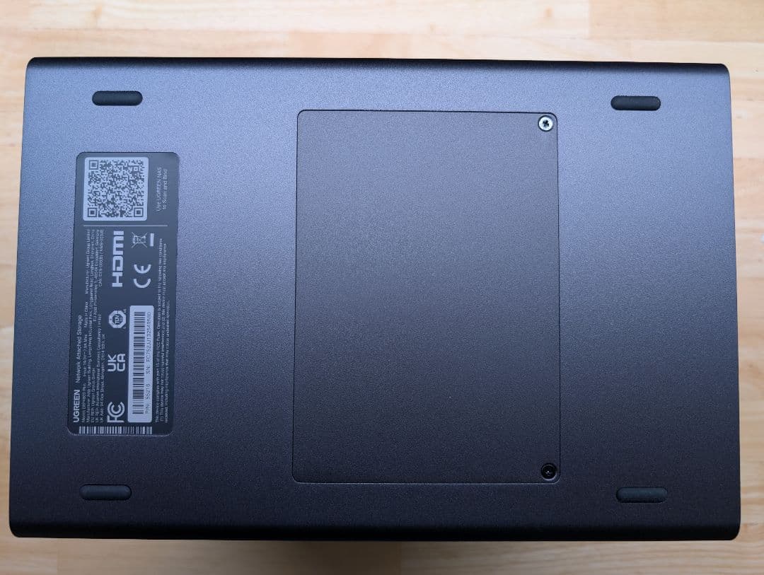 横*浜様 【増設用メモリ16GB付属】UGREEN NASync DXP4800