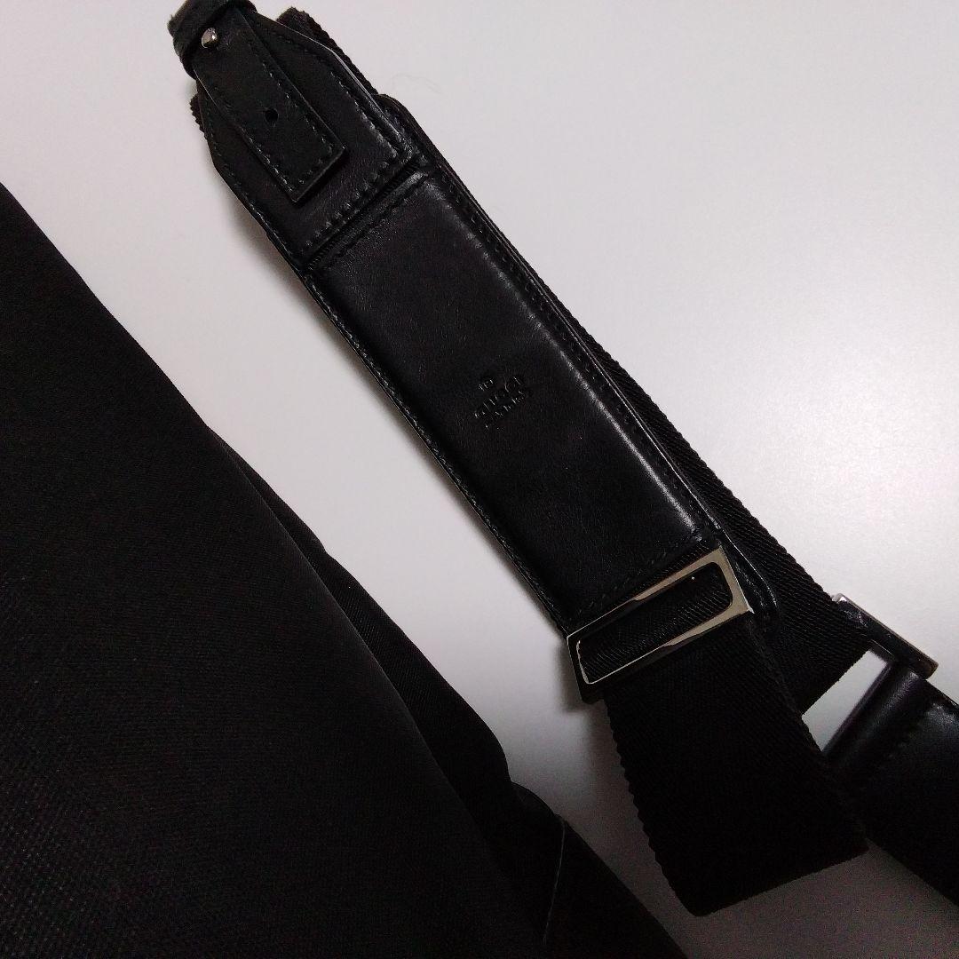 グッチビジネスバッグ