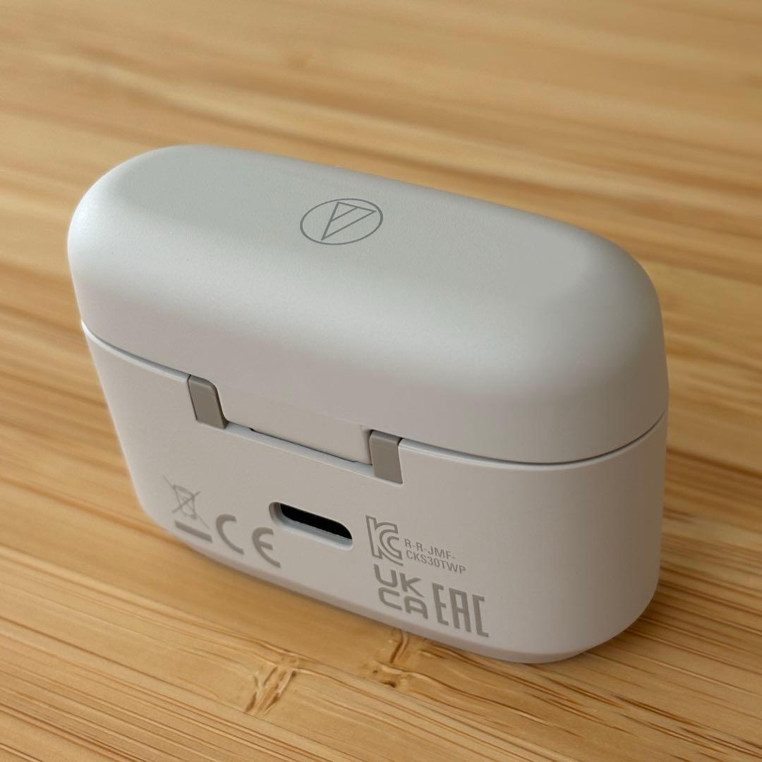 オーディオテクニカ　ath-cks30tw+ ライトベージュ