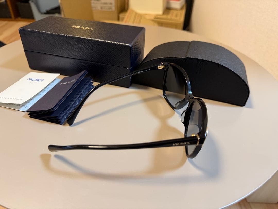 小物 PRADA Sunglasses