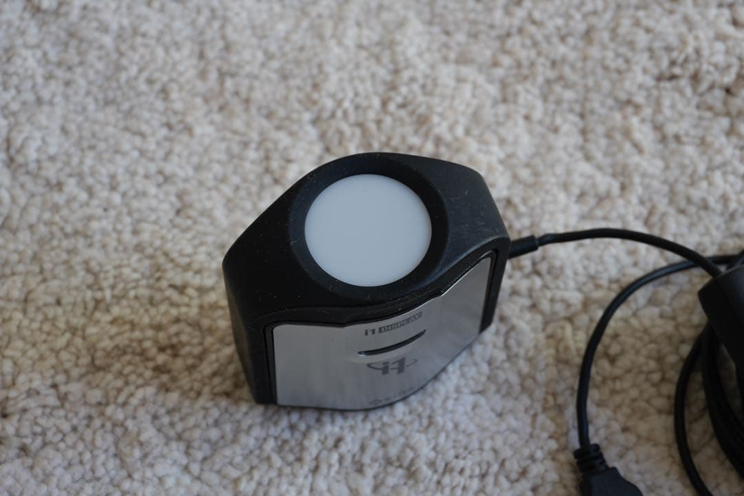 x-rite i1 Display Pro ディスプレイキャリブレーター