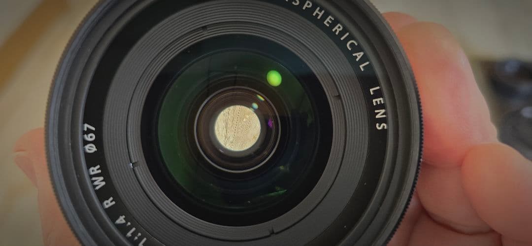 Fujinon XF 16mm f/1.4 R WR レンズ