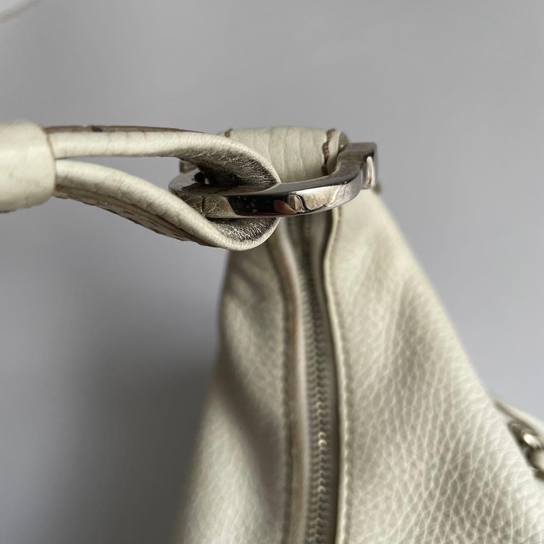 ✨極美品✨　TOD’S トッズ ハンドバッグ　ホワイト　マルチポケット