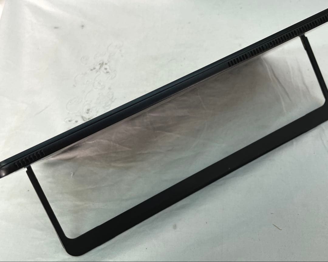 ARROWS Tab R727/R i7-7600U 128GB メモリー8GB