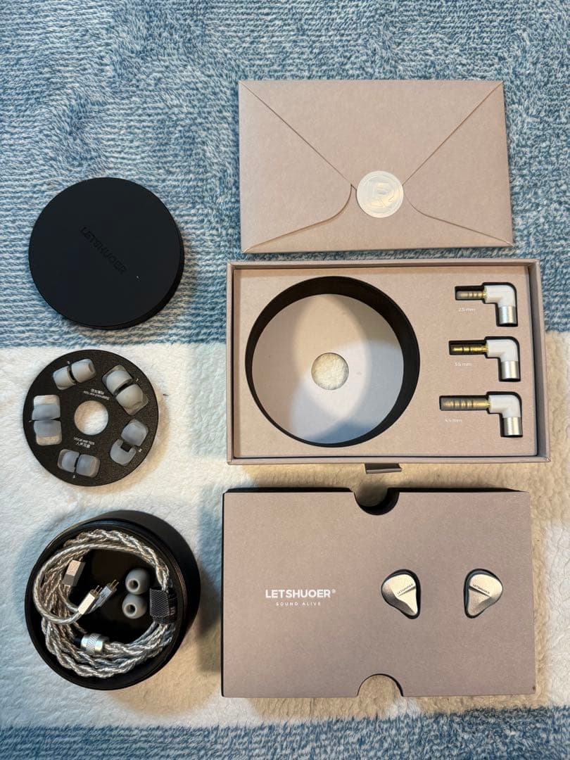 LETSHUOER Cadenza 4 有線イヤホン