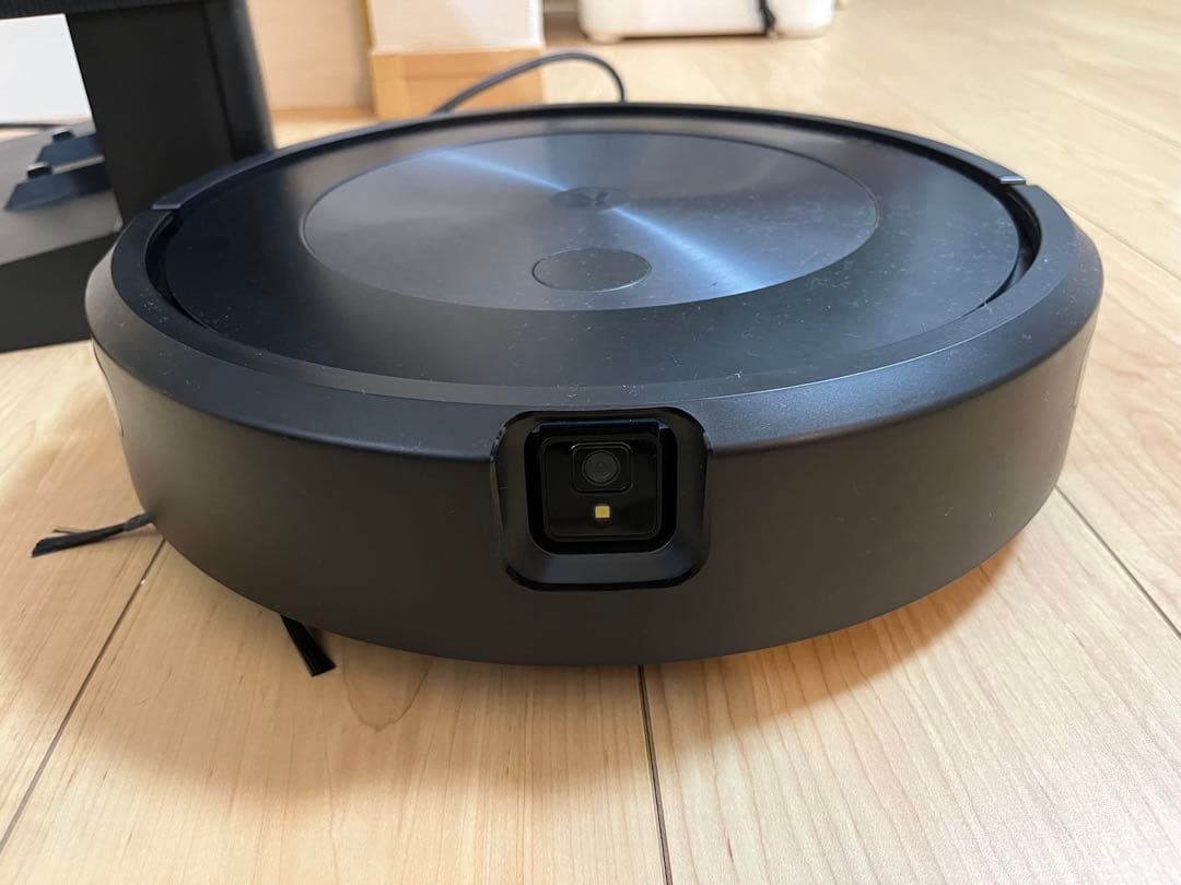 【値下げしました】iRobot Roomba ルンバ j7＋　ロボット掃除機