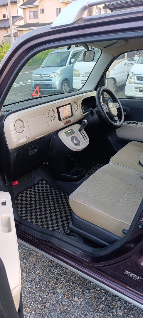 ダイハツ　ココア　年付Ｈ22