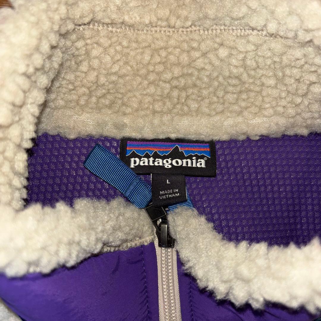 ま*ー様 patagonia フリースベスト Lサイズ ホワイト/パープル