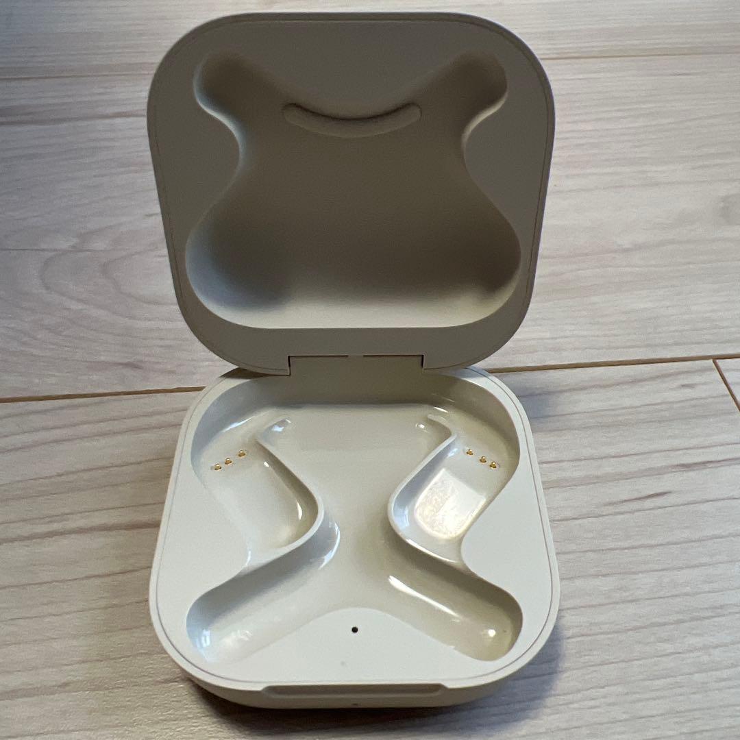 美品 Shokz OpenFit ホワイト 充電ケース付 イヤホン